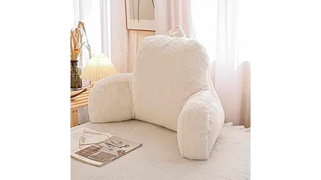 faux fur reading pillow
