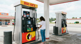 Led by Buc-ee’s and new rival Dolly Parton, America’s gas station chains are in a mega-sizing era